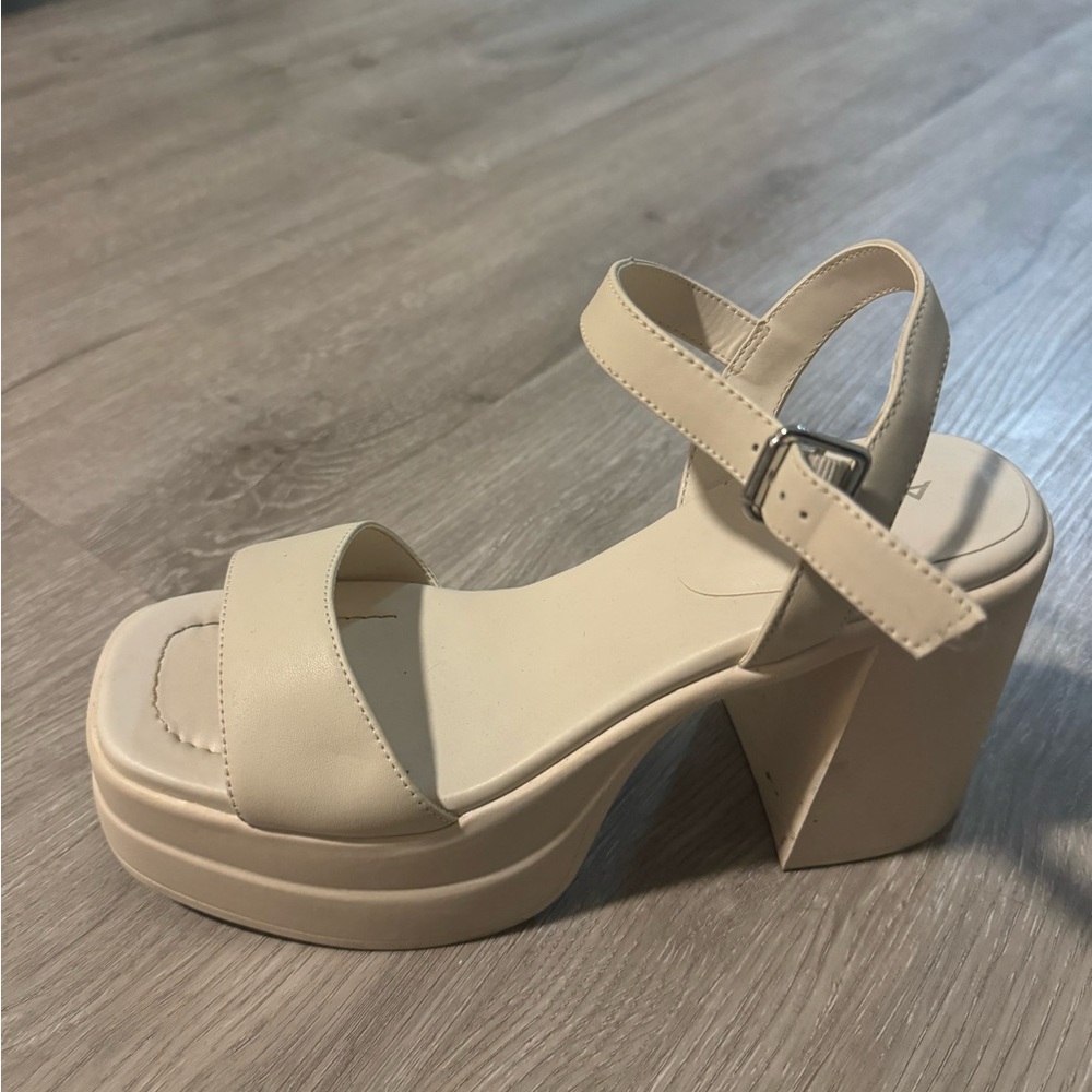 Aldo Cream Platform Heels